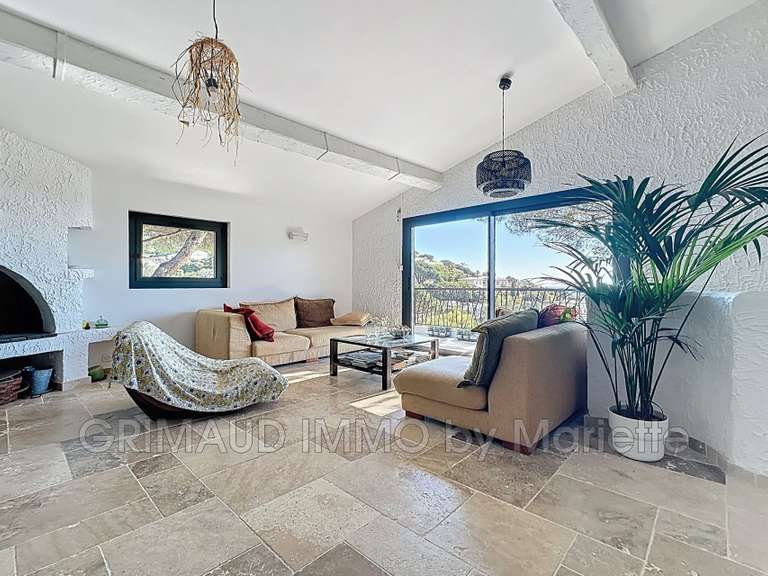 Villa avec Vue sur mer Roquebrune-sur-Argens - 4 chambres - 183m²
