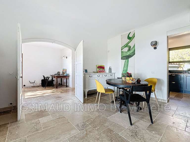 Villa avec Vue sur mer Roquebrune-sur-Argens - 4 chambres - 183m²
