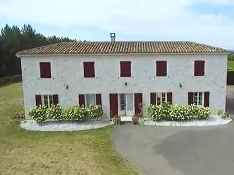 Maison Roquecor - 7 chambres - 242m²