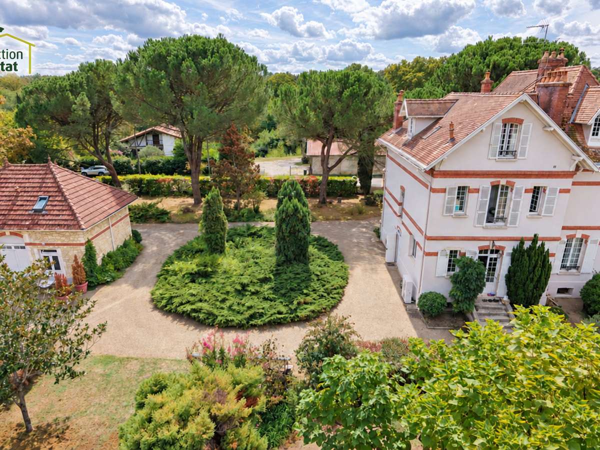 Villa Roquefort