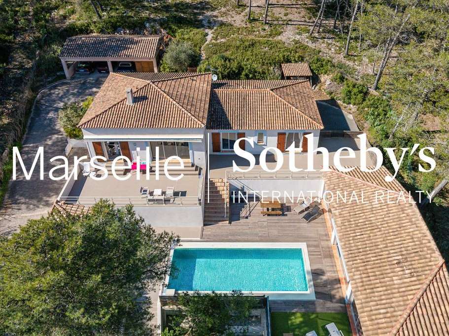 House Roquefort-la-Bédoule