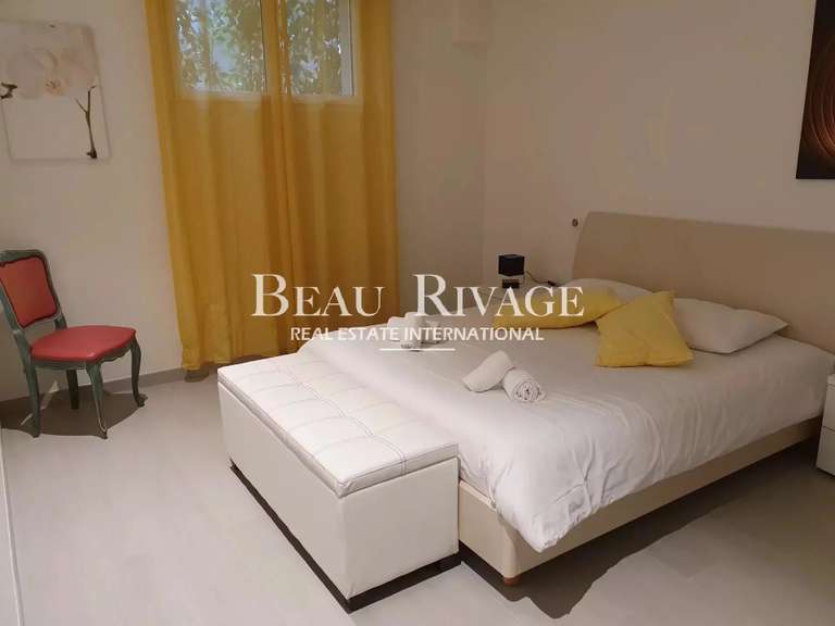 Propriété Roquefort-la-Bédoule - 400m²