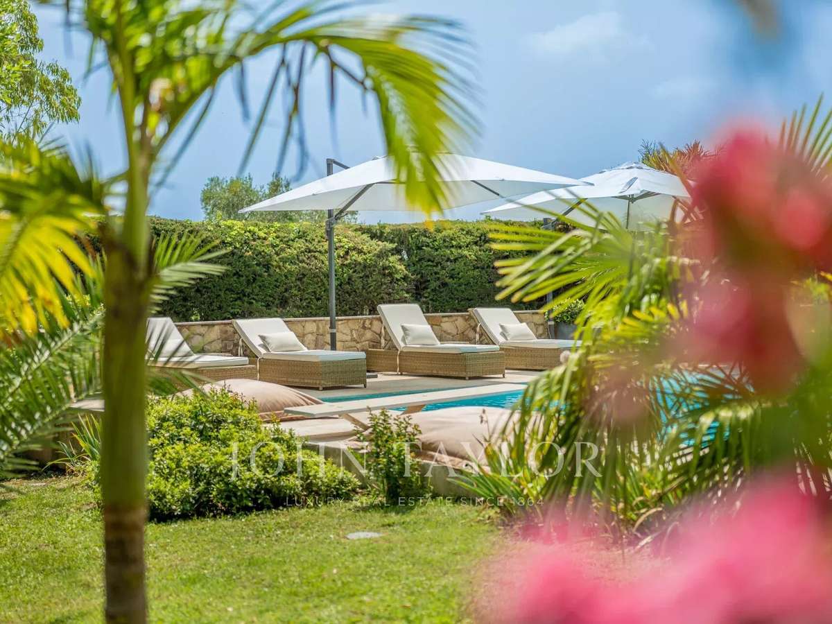 House Roquefort-les-Pins