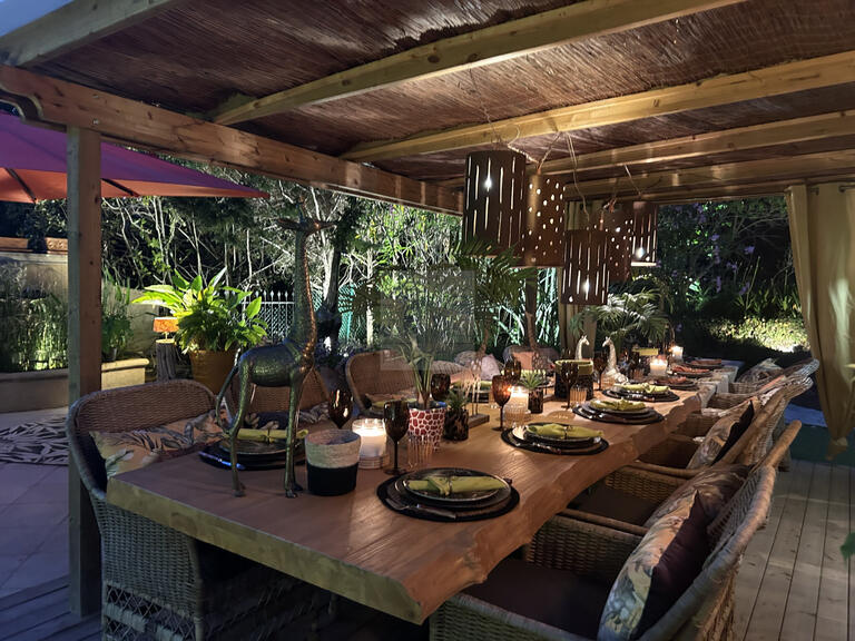 House Roquefort-les-Pins - 4 bedrooms - 260m²