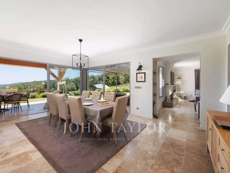 Maison Roquefort-les-Pins - 6 chambres - 417m²