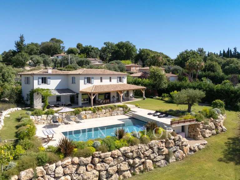Maison Roquefort-les-Pins - 6 chambres - 417m²