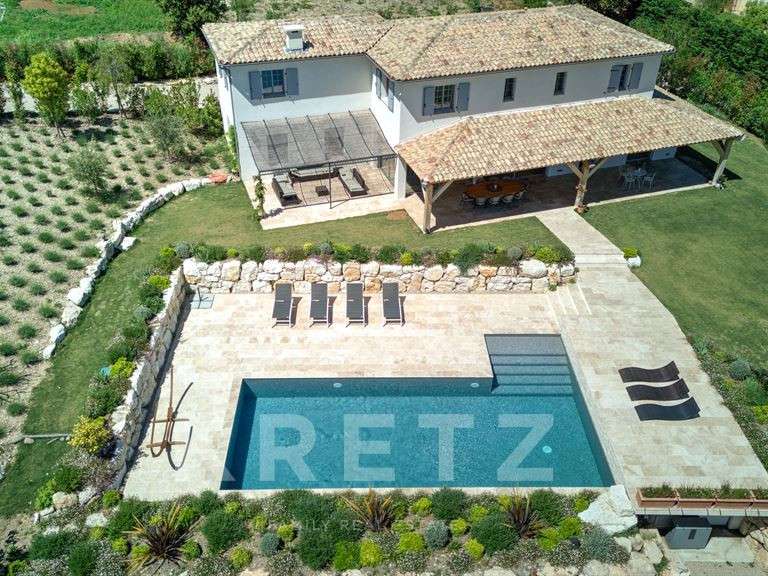 Maison Roquefort-les-Pins - 6 chambres - 416m²