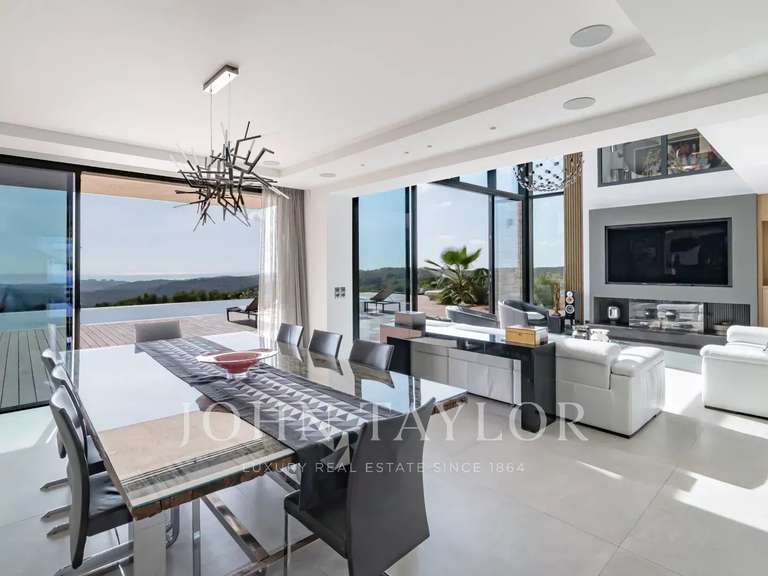 House Roquefort-les-Pins - 6 bedrooms - 488m²