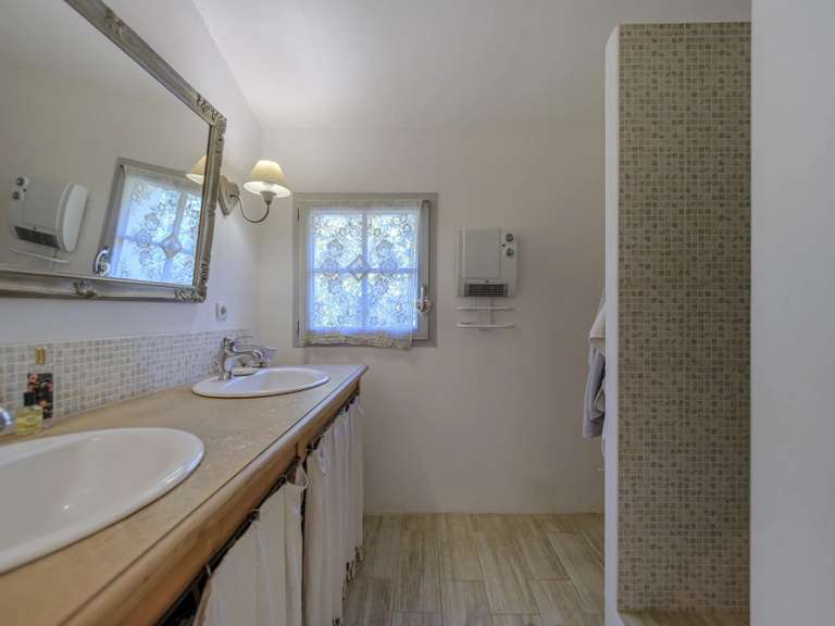 Maison Roquefort-les-Pins - 4 chambres - 257m²