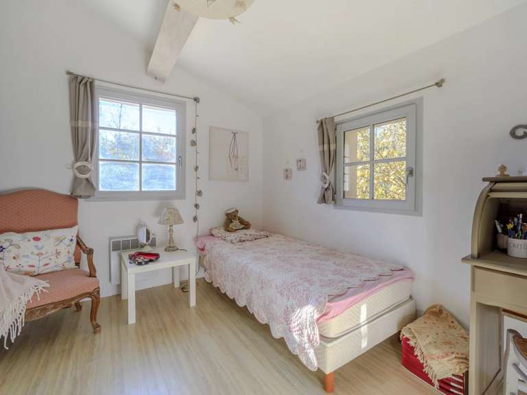 Maison Roquefort-les-Pins - 4 chambres - 257m²