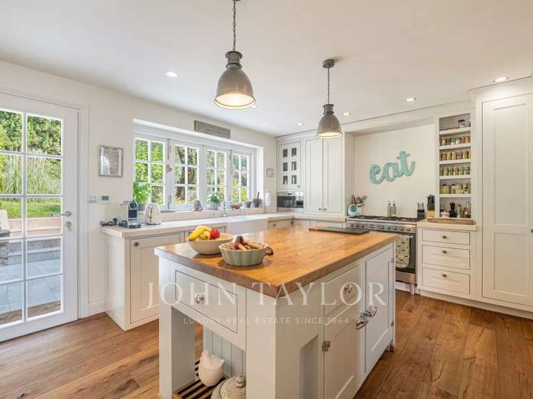 Maison Roquefort-les-Pins - 5 chambres - 427m²