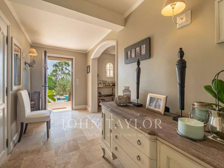 Maison Roquefort-les-Pins - 5 chambres - 427m²