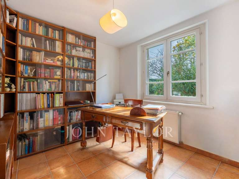 Maison Roquefort-les-Pins - 9 chambres - 433m²