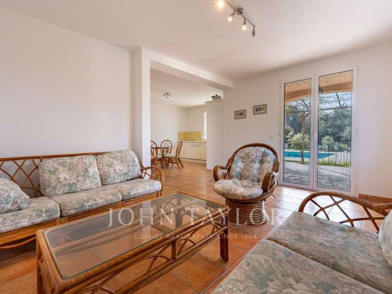 Maison Roquefort-les-Pins - 9 chambres - 433m²