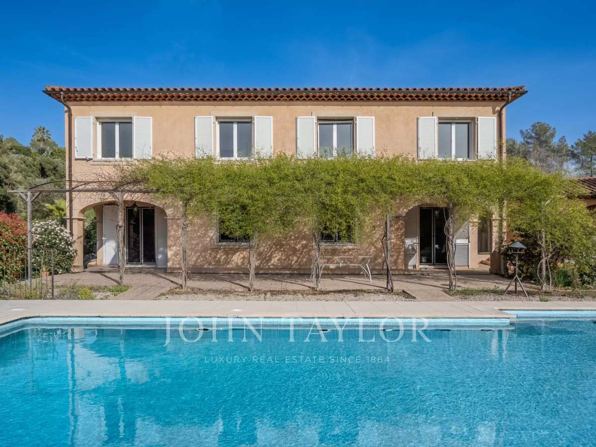 Maison Roquefort-les-Pins