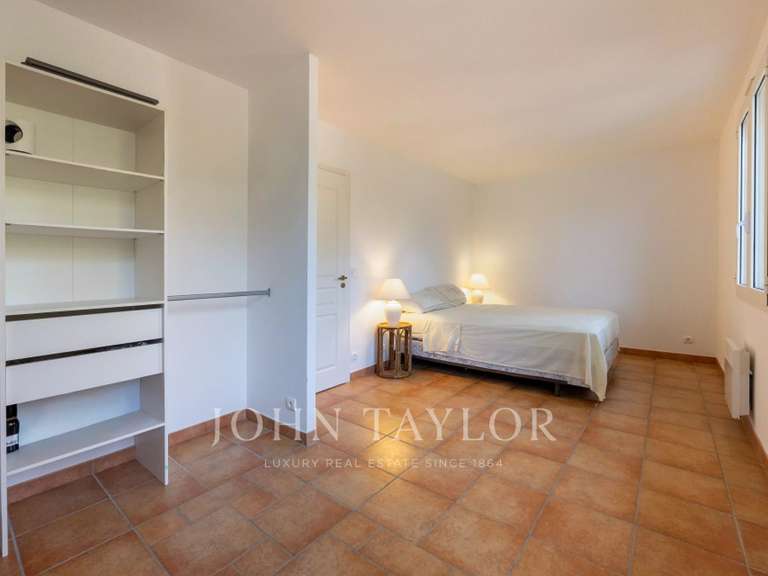 Maison Roquefort-les-Pins - 9 chambres - 433m²