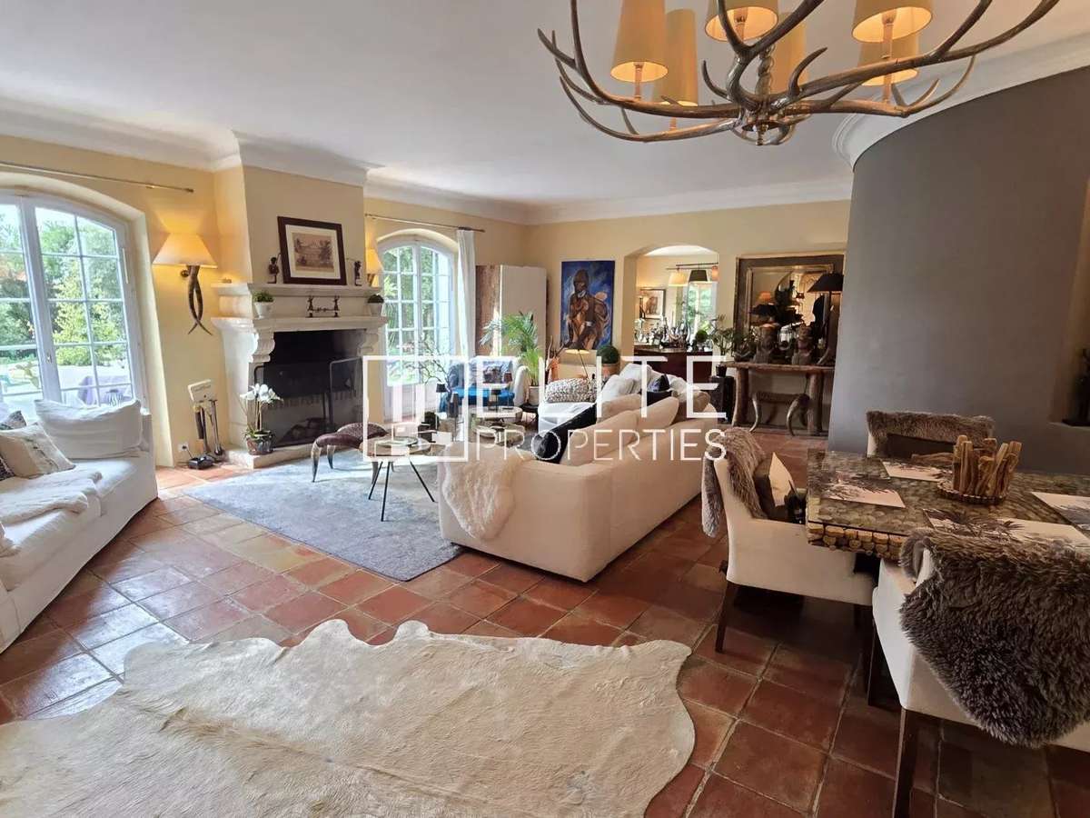 Maison Roquefort-les-Pins