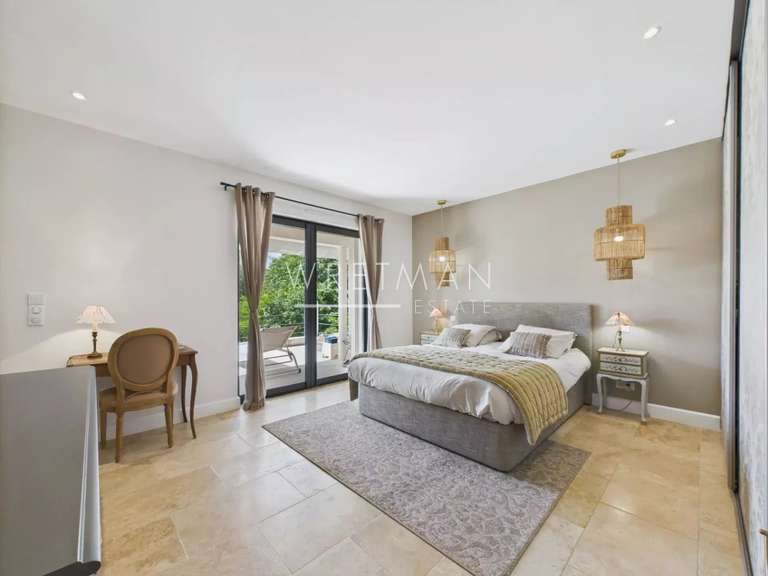 Maison Roquefort-les-Pins - 439m²