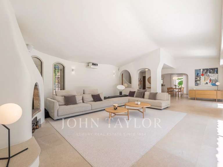 Maison Roquefort-les-Pins - 5 chambres - 292m²