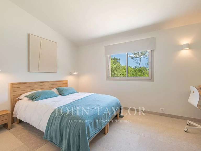 Maison Roquefort-les-Pins - 5 chambres - 292m²