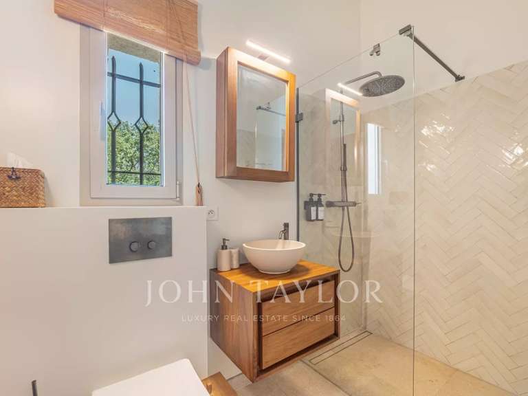 Maison Roquefort-les-Pins - 5 chambres - 292m²