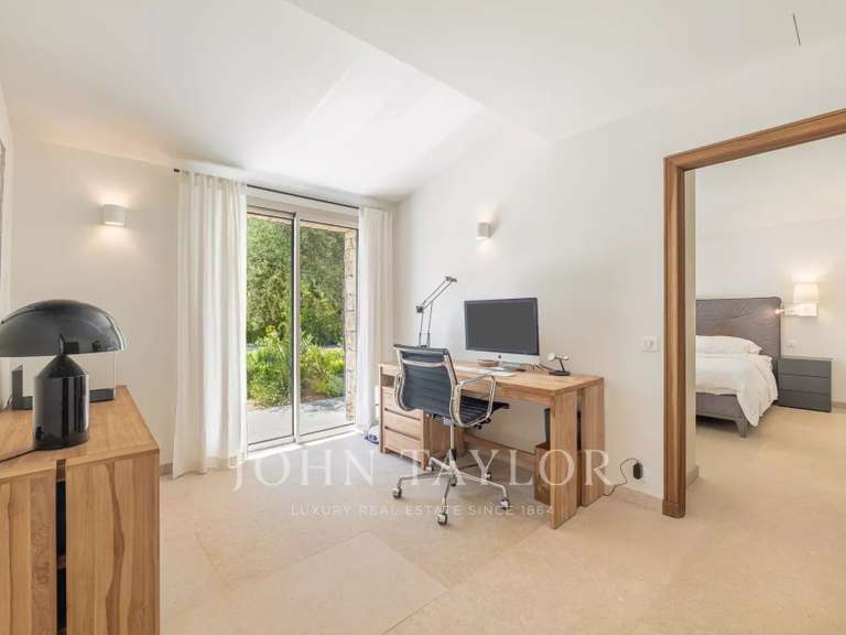 Maison Roquefort-les-Pins - 5 chambres - 292m²