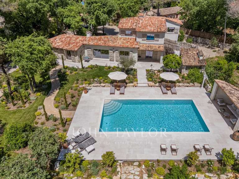 Maison Roquefort-les-Pins - 5 chambres - 292m²