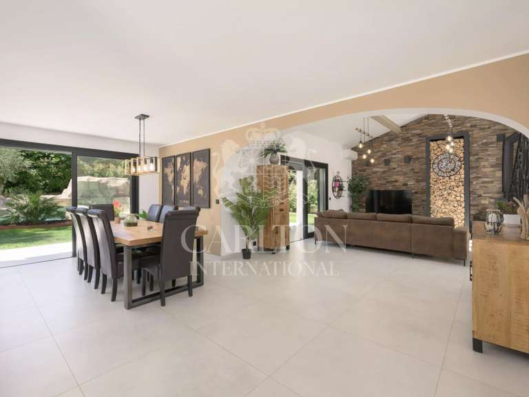 Maison Roquefort-les-Pins - 4 chambres - 210m²