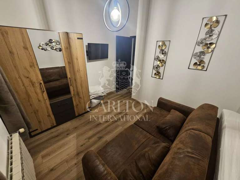 House Roquefort-les-Pins - 4 bedrooms - 210m²