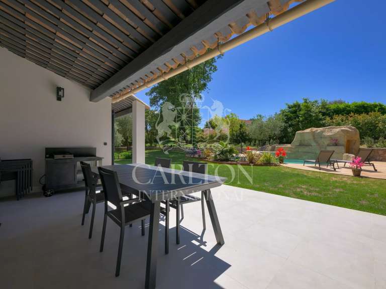 Maison Roquefort-les-Pins - 4 chambres - 210m²
