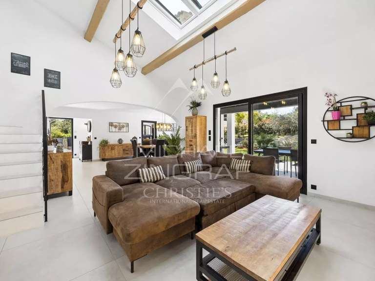 Maison Roquefort-les-Pins - 4 chambres - 254m²