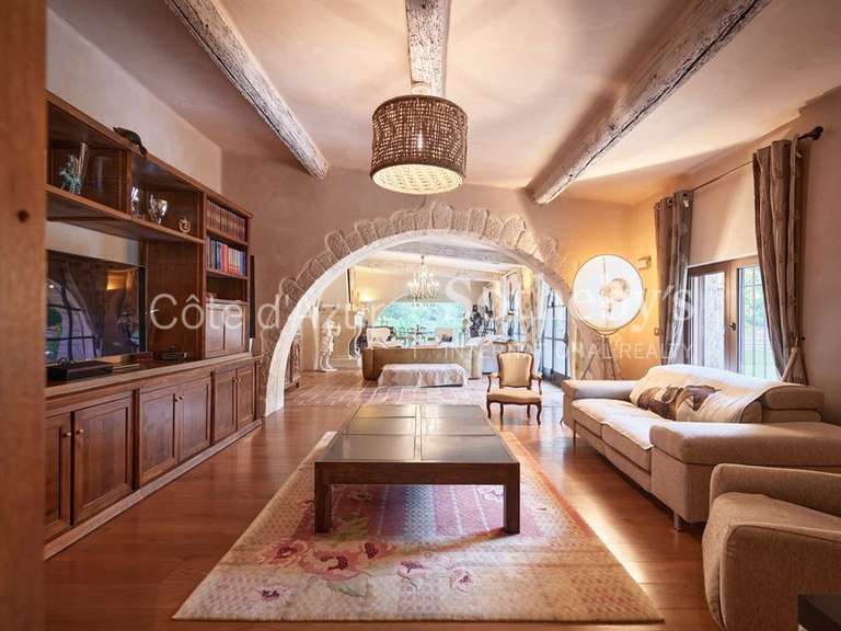 Maison Roquefort-les-Pins - 5 chambres - 600m²