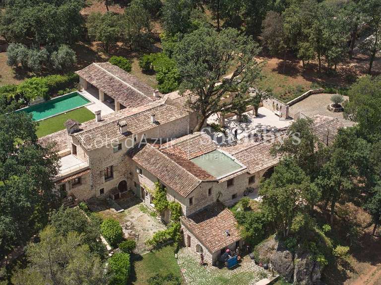 Maison Roquefort-les-Pins - 5 chambres - 600m²