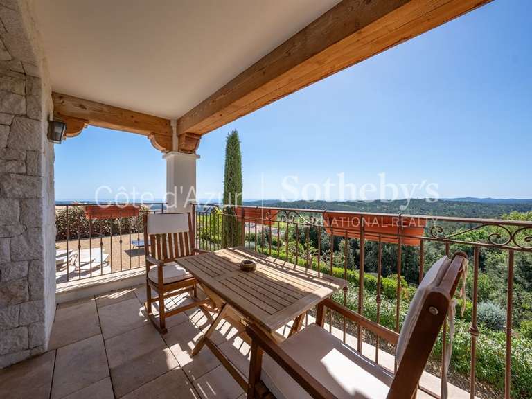 Maison Roquefort-les-Pins - 6 chambres - 381m²
