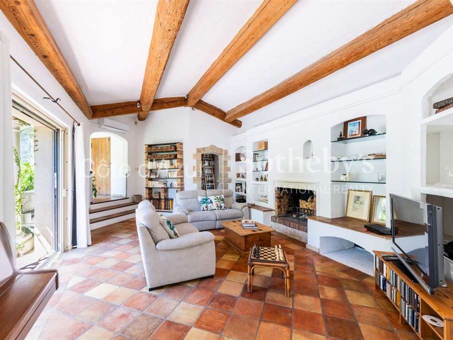 House Roquefort-les-Pins