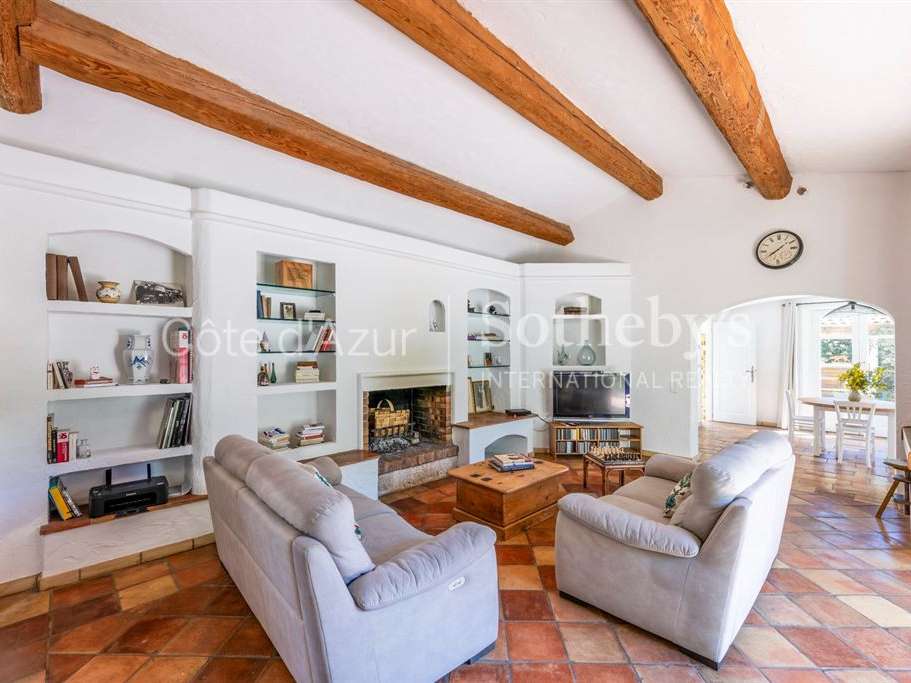 House Roquefort-les-Pins