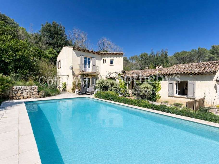 House Roquefort-les-Pins