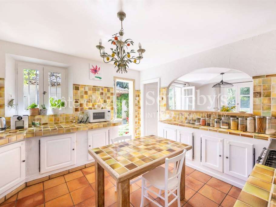 House Roquefort-les-Pins