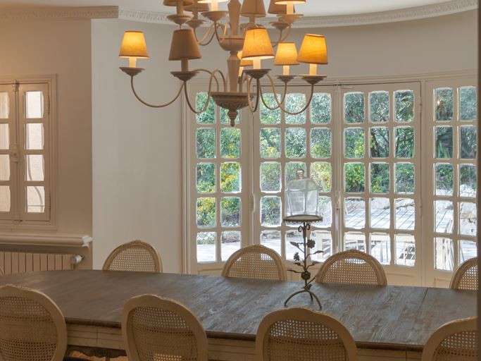 Maison Roquefort-les-Pins - 6 chambres - 400m²