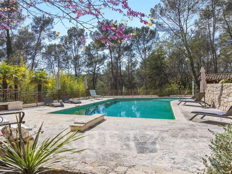 Maison Roquefort-les-Pins - 6 chambres - 400m²