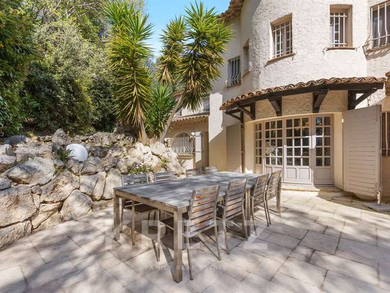 Maison Roquefort-les-Pins - 6 chambres - 400m²