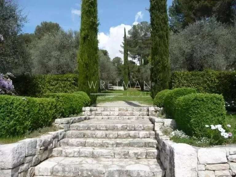 Maison Roquefort-les-Pins - 400m²