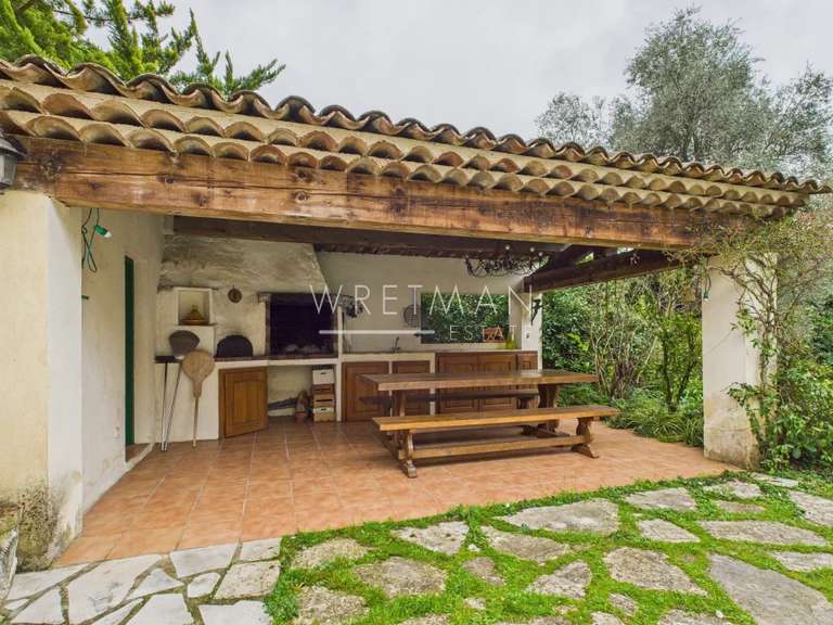 Maison Roquefort-les-Pins - 3 chambres - 3241m²