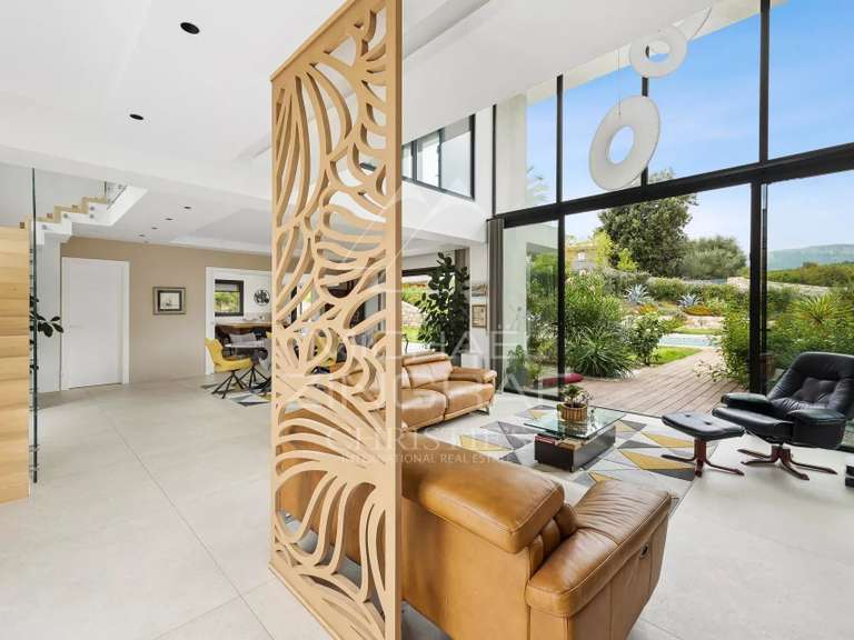 Maison Roquefort-les-Pins - 5 chambres - 300m²