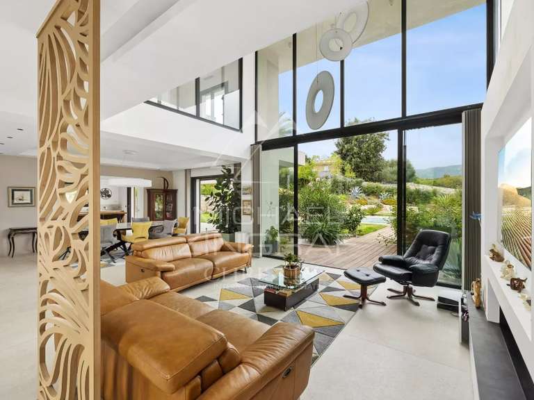Maison Roquefort-les-Pins - 5 chambres - 300m²