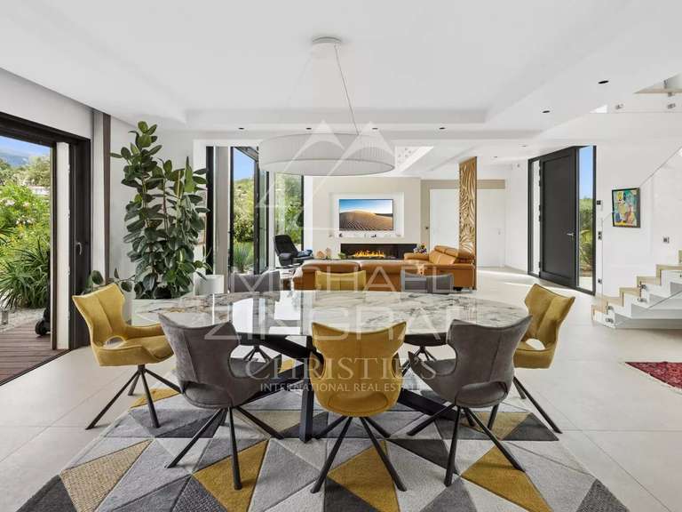 Maison Roquefort-les-Pins - 5 chambres - 300m²