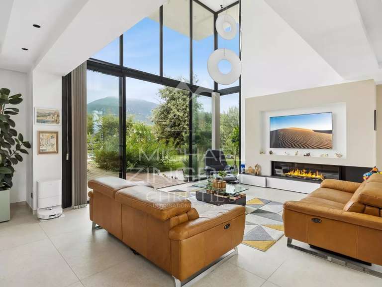 Maison Roquefort-les-Pins - 5 chambres - 300m²