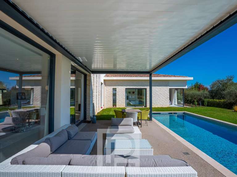Maison Roquefort-les-Pins - 5 chambres - 400m²