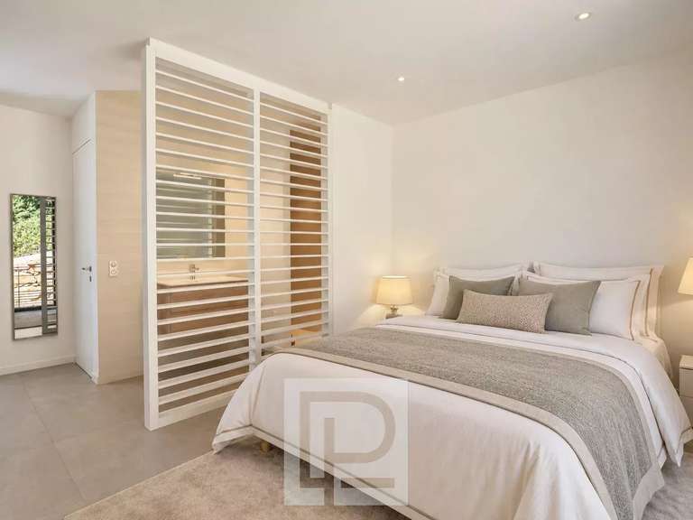 Maison Roquefort-les-Pins - 5 chambres - 400m²