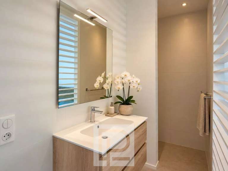 Maison Roquefort-les-Pins - 5 chambres - 400m²